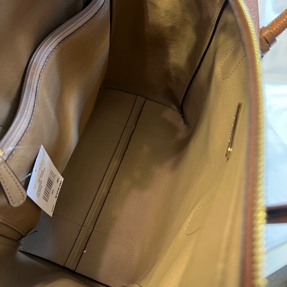 Michael Kors purse - Picture 5 of 6